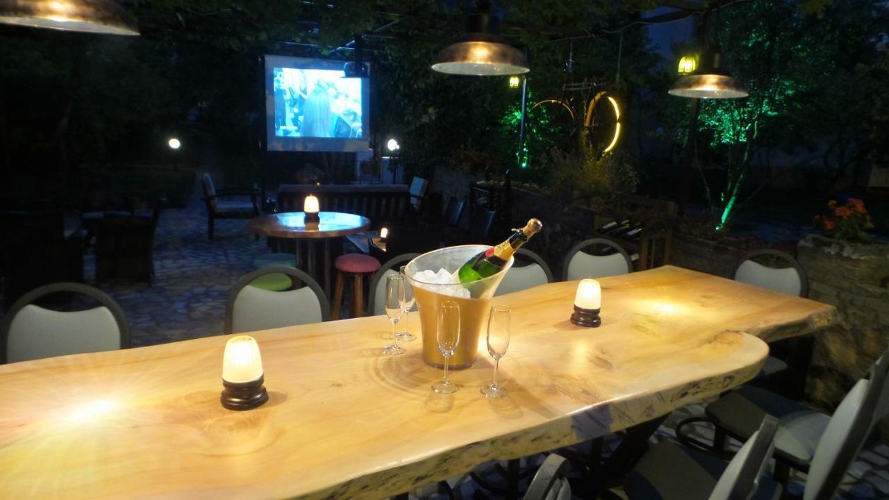 Native Hotel Овачик Экстерьер фото